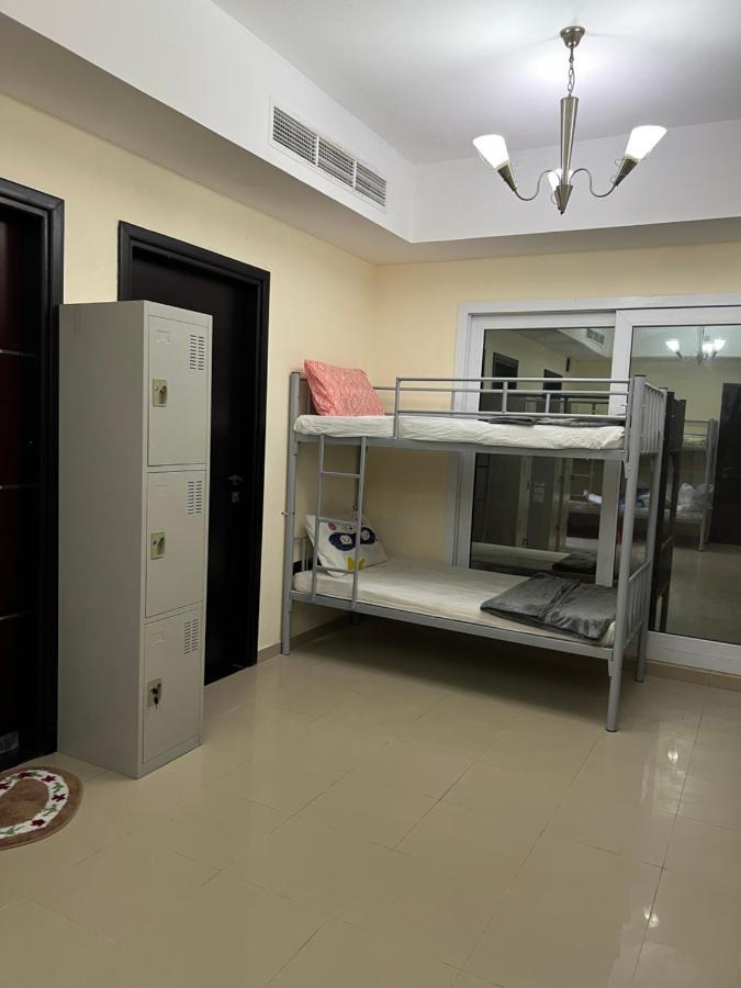 Grand Pearl Hostel For Boys 두바이 외부 사진