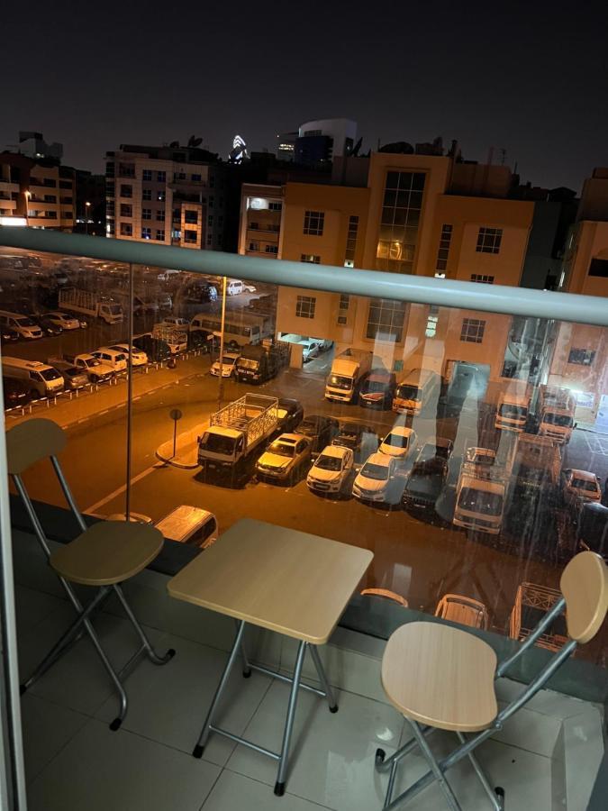 Grand Pearl Hostel For Boys 두바이 외부 사진
