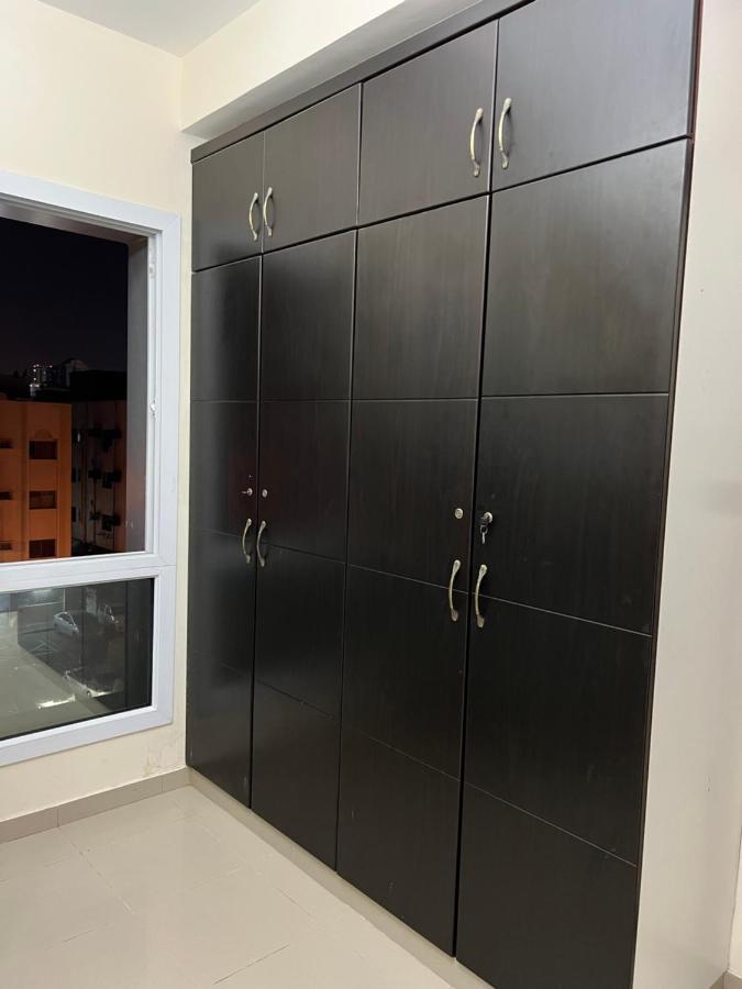Grand Pearl Hostel For Boys 두바이 외부 사진